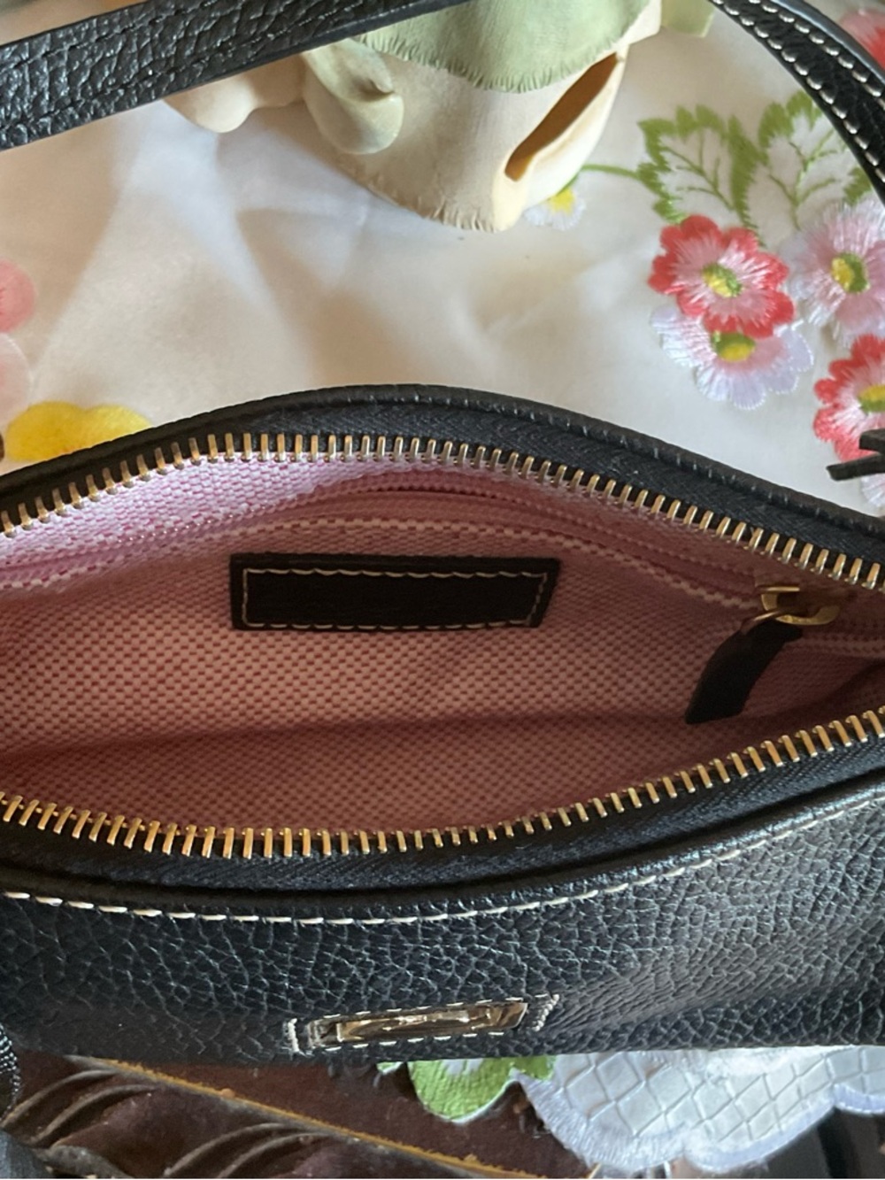 Dooney & Bourke Barrel Bag - Picture 7 of 11